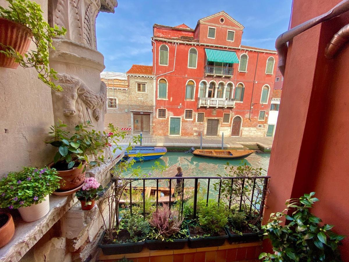 Ca Cammello Private Terrace And Canal View Veneza Exterior foto